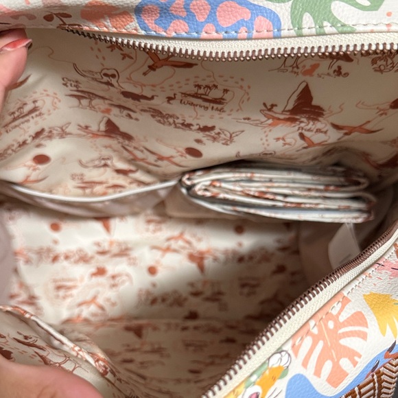 Petunia Pickle Bottom Sync Backpack - Lion king - Picture 7 of 9